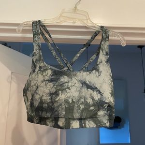Lululemon energy bra - size 10